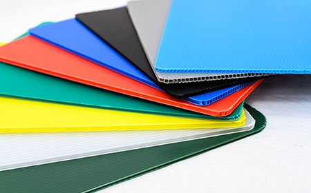 What are the main uses of the hollow board box?